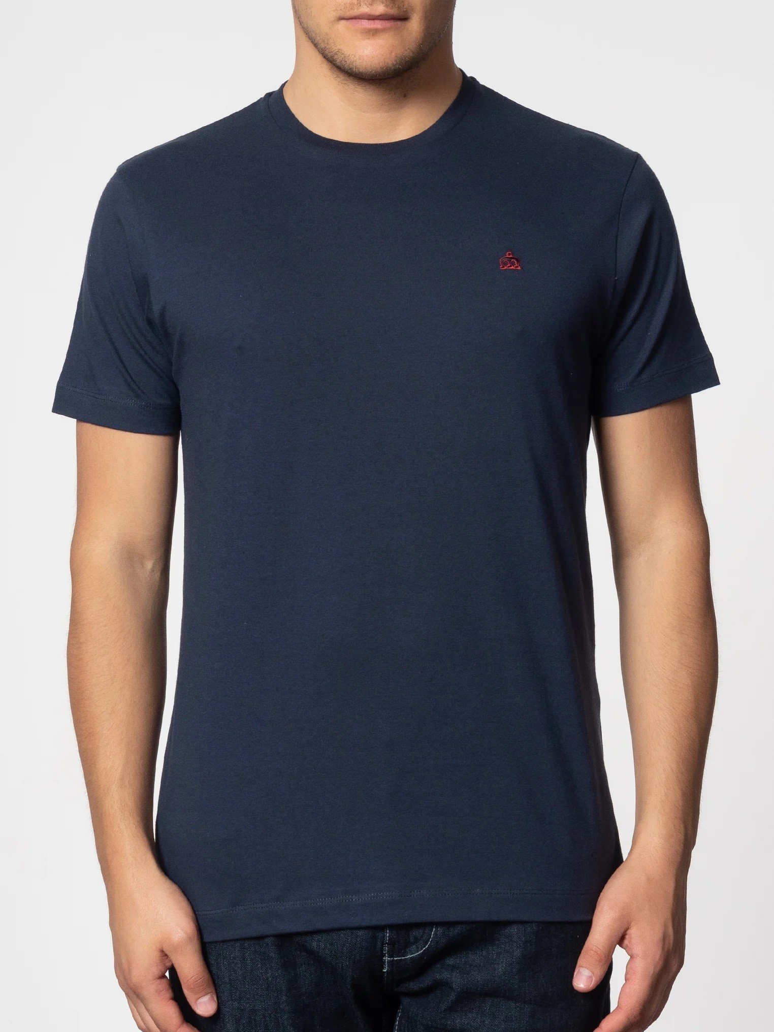 Однотонная мужская футболка Merc Keyport с вышитым на груди контрастным логотипом Корона, темно синяя (navy), бренда MERC, купить на официальном сайте