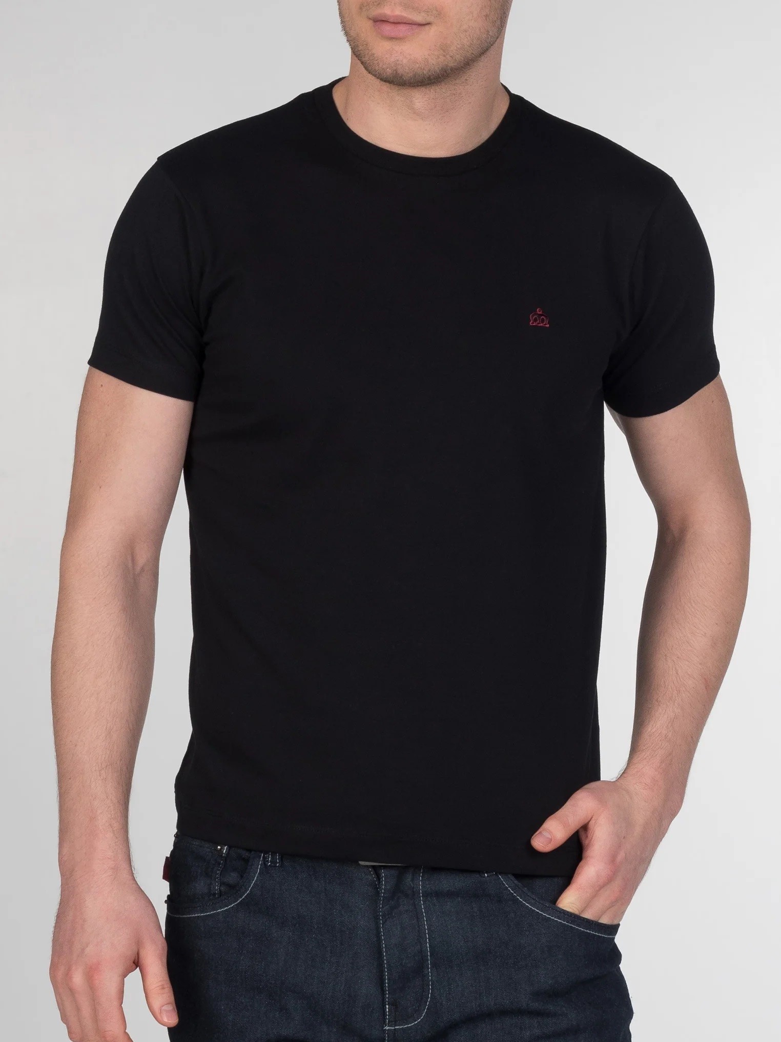 Однотонная мужская футболка Merc Keyport с вышитым на груди логотипом Корона, черная (black), купить на официальном сайте 